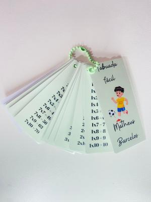 Tabuada divertida kids Papel 120 Gramas 9x4cm Coloridas Verso Laminado ambos os lados Corte reto pontas arredondas 